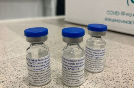 Казахстанцев начнут прививать отечественной вакциной от коронавируса QazVac с 26 апреля