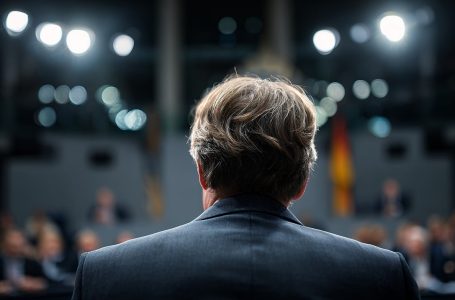 Лидер Канады о «мире, где ценности без силы ничего не стоят»